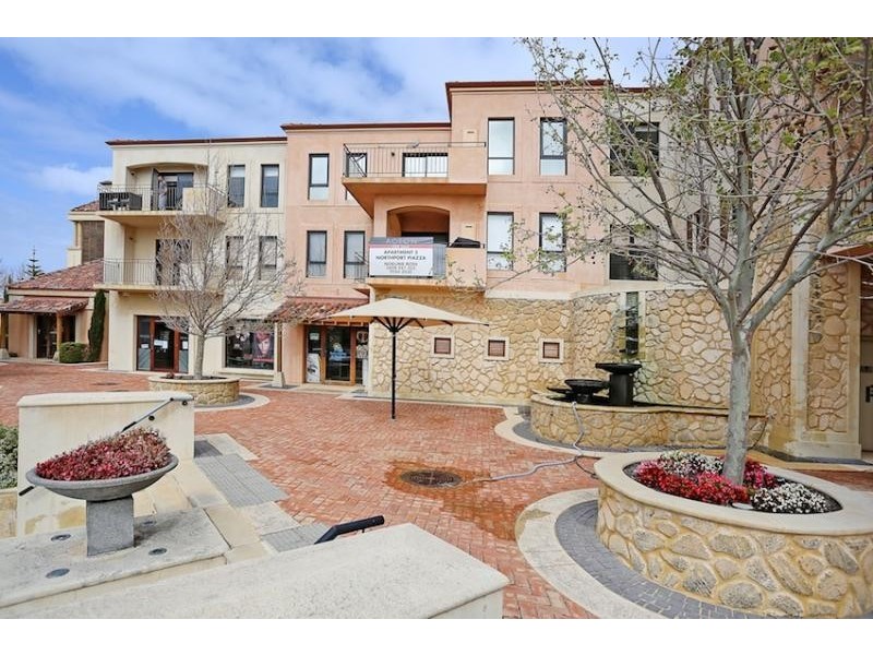 2/4 Port Quays, Wannanup WA 6210