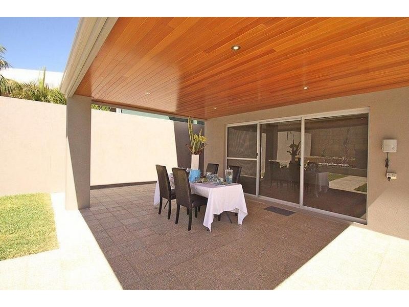 16 Southport Boulevard, Dawesville WA 6211