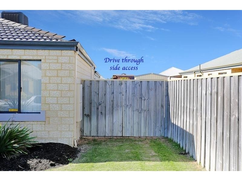 14 Lutea Road, Halls Head WA 6210