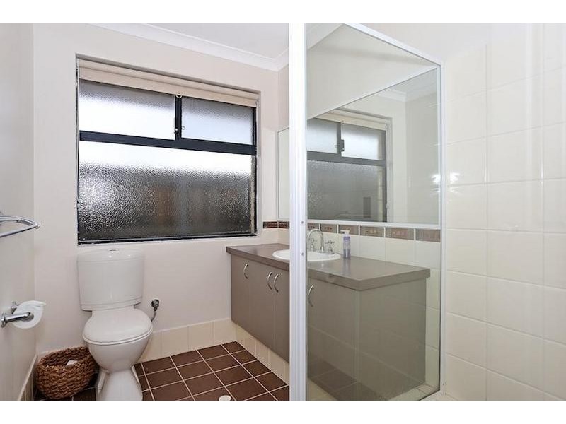 14 Lutea Road, Halls Head WA 6210