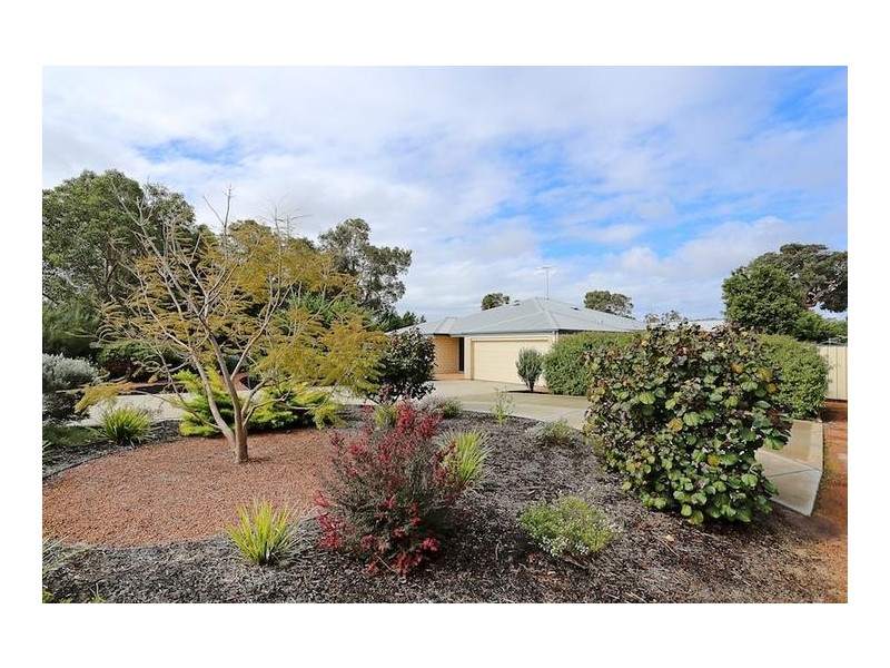 27 Wattleglen Avenue, Erskine WA 6210