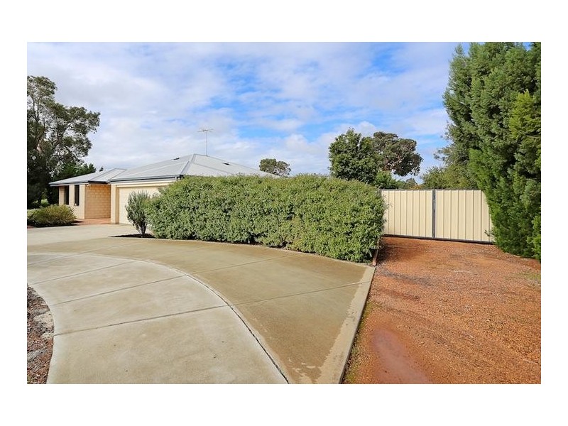 27 Wattleglen Avenue, Erskine WA 6210