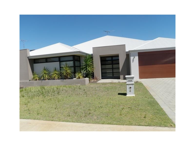 4 Wallaby Road, Dawesville WA 6211