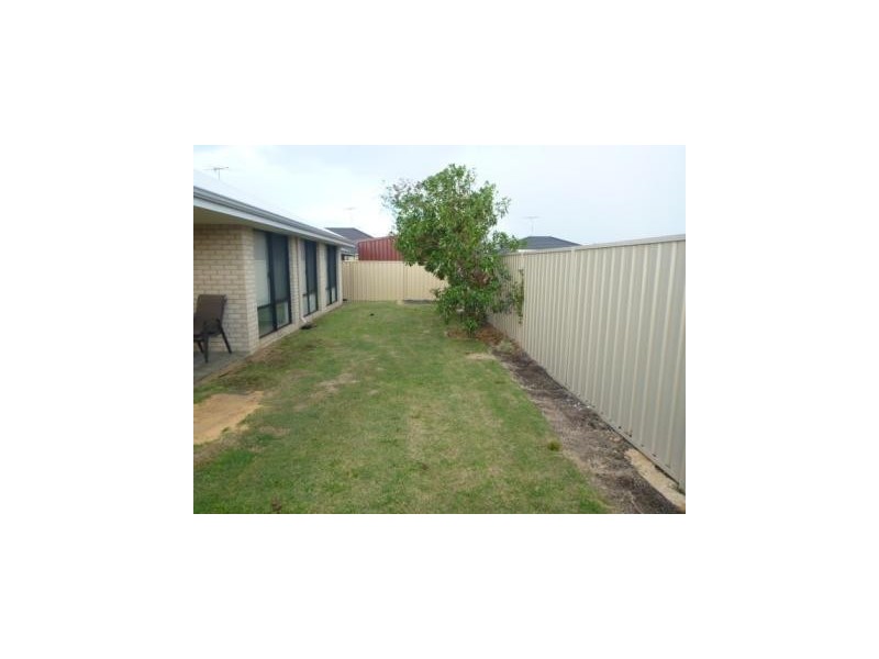 4 Wallaby Road, Dawesville WA 6211