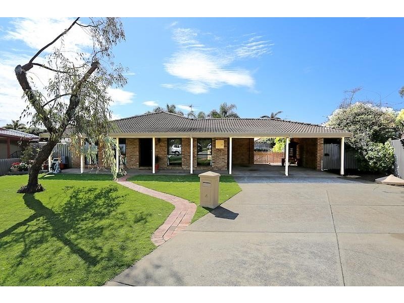 4 Talia Place, Dudley Park WA 6210