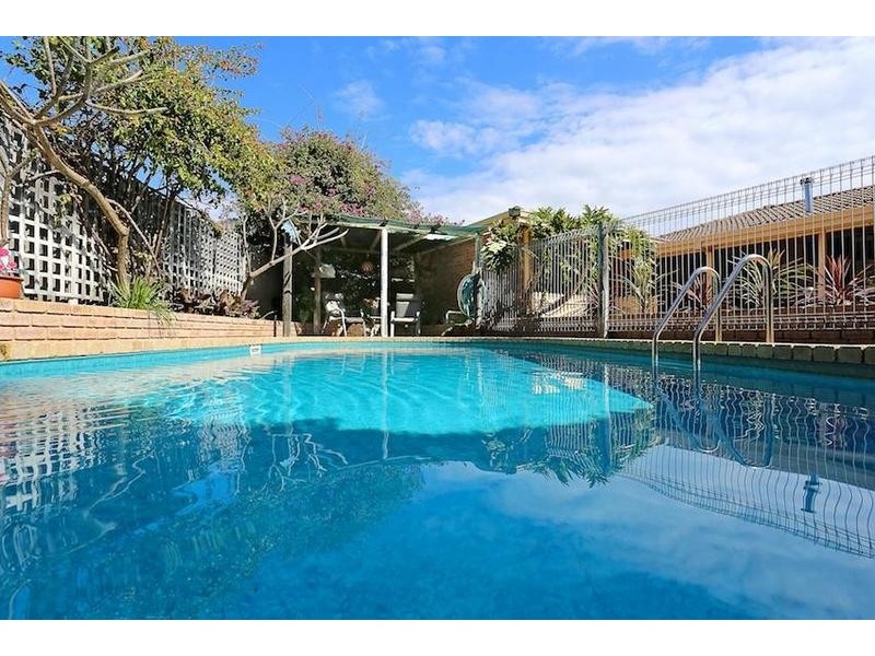 4 Talia Place, Dudley Park WA 6210