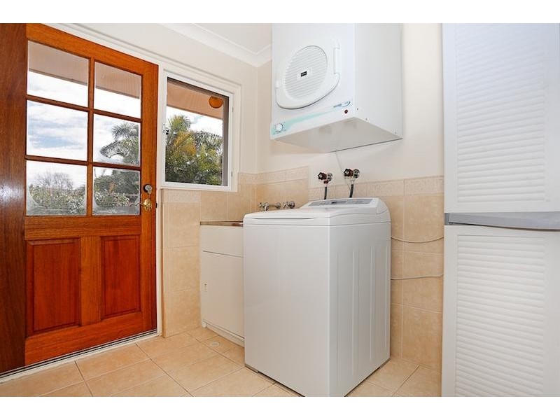 4 Talia Place, Dudley Park WA 6210