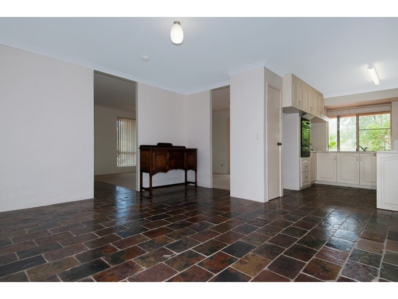 5 Bardoc Way, Greenfields WA 6210