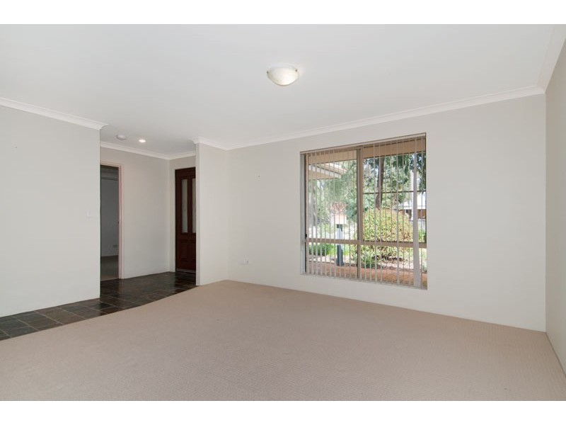 5 Bardoc Way, Greenfields WA 6210