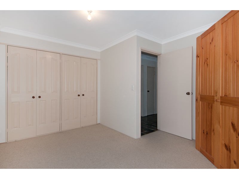 5 Bardoc Way, Greenfields WA 6210