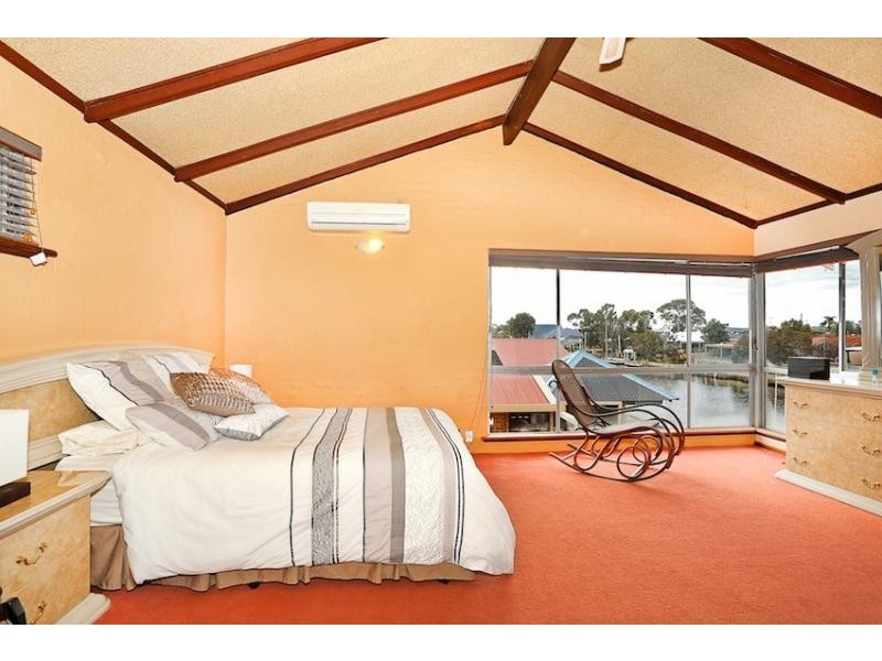 63 Allambi Way, South Yunderup WA 6208