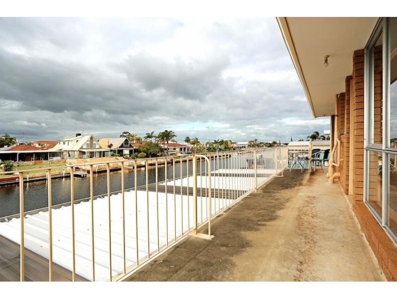 63 Allambi Way, South Yunderup WA 6208