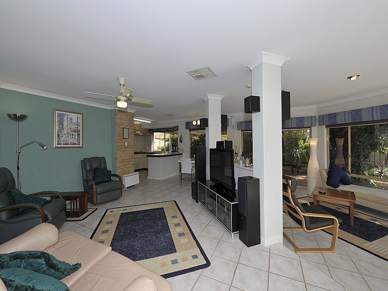 7 Haven Court, Silver Sands WA 6210