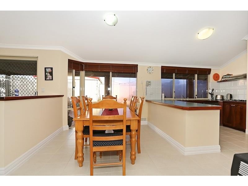 11 Fanning Way, Singleton WA 6175