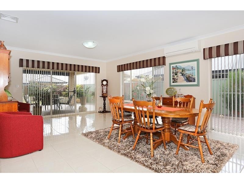 5 Bibbulmun Meander, Ravenswood WA 6208