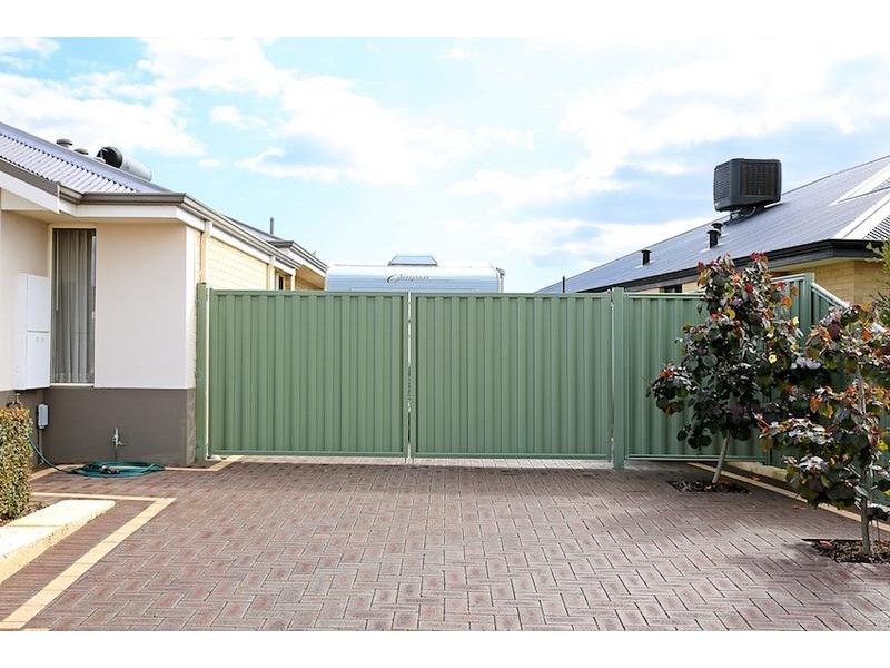 5 Bibbulmun Meander, Ravenswood WA 6208