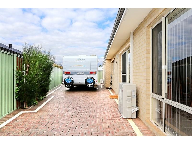 5 Bibbulmun Meander, Ravenswood WA 6208