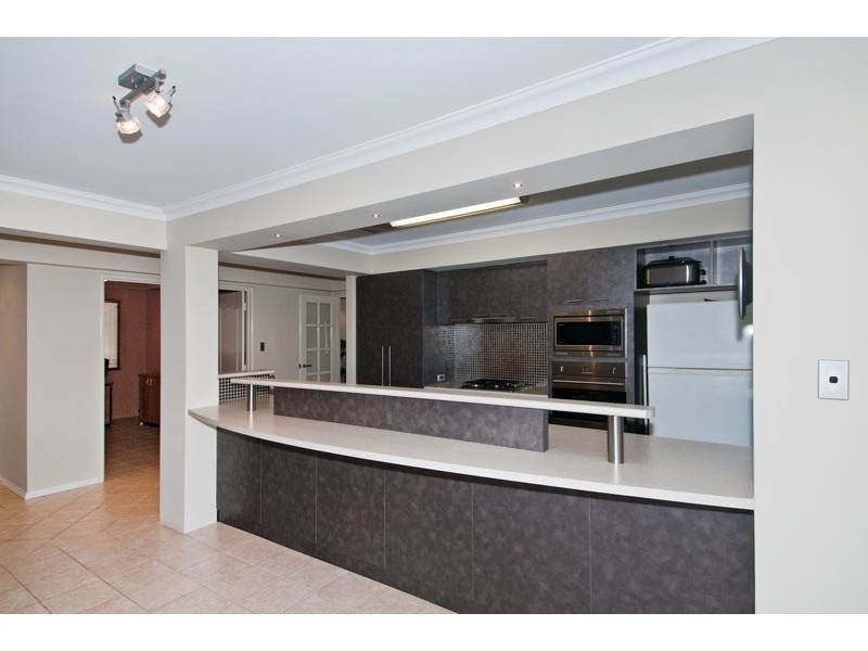 12 Campion Fairway, Lakelands WA 6180