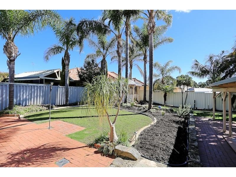 26 Waterville Retreat, Meadow Springs WA 6210