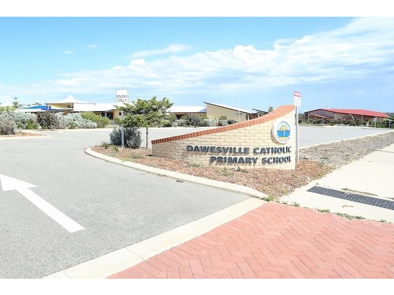 7 Nannup Close, Dawesville WA 6211