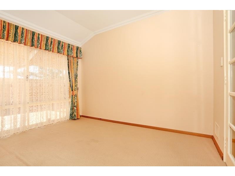 33 Cervantes Drive, Erskine WA 6210