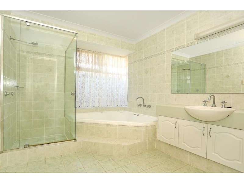 33 Cervantes Drive, Erskine WA 6210