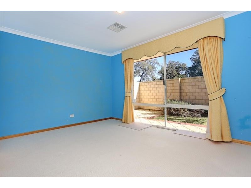 33 Cervantes Drive, Erskine WA 6210
