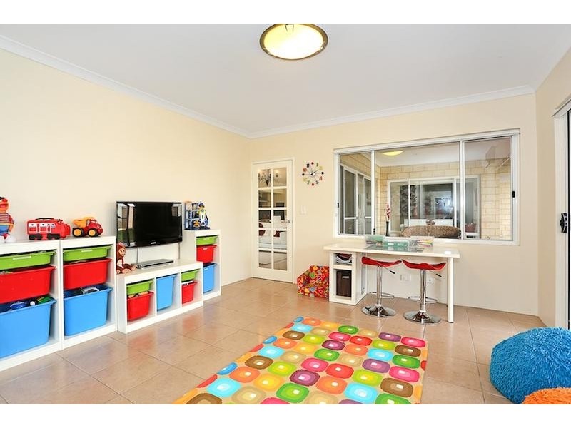 5 Virginia Turn, Madora Bay WA 6210