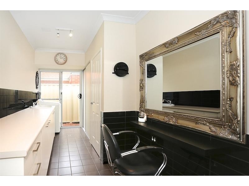 5 Virginia Turn, Madora Bay WA 6210