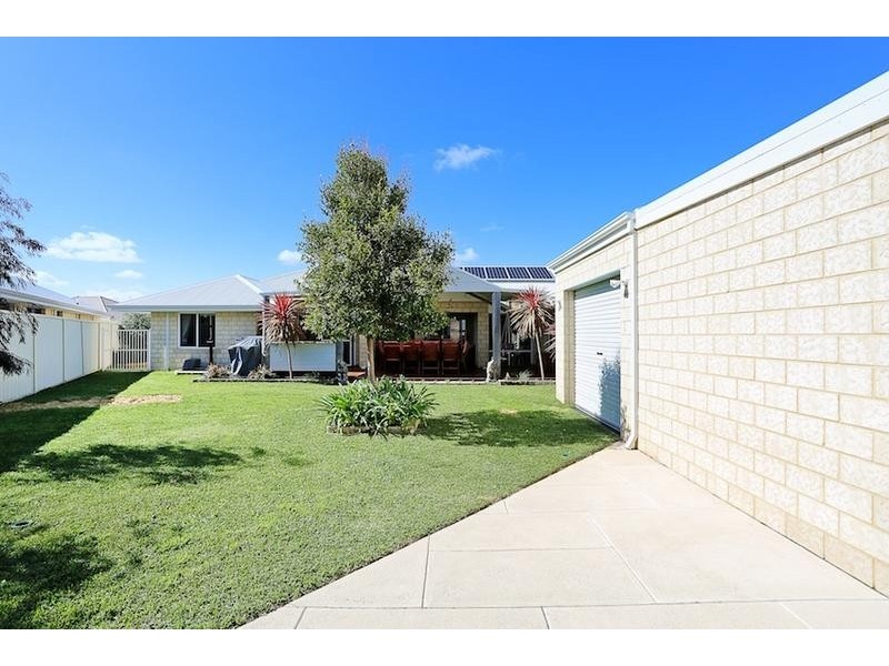 5 Virginia Turn, Madora Bay WA 6210