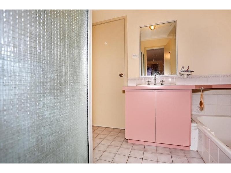 3A Windermere Way, Greenfields WA 6210