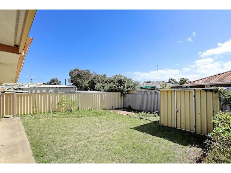 3A Windermere Way, Greenfields WA 6210