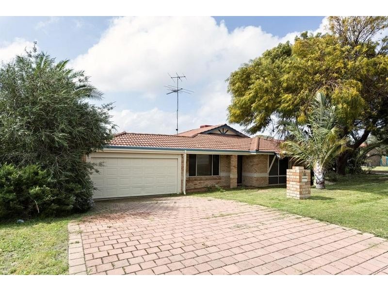 56 Peelwood Parade, Halls Head WA 6210