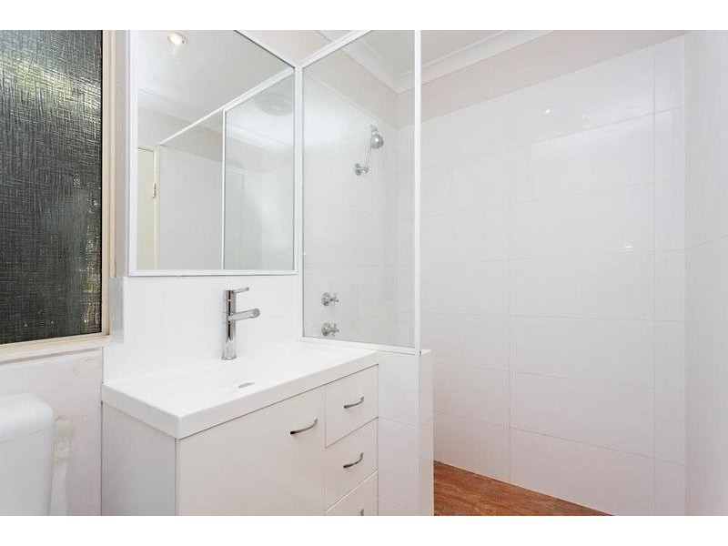 56 Peelwood Parade, Halls Head WA 6210