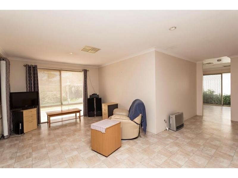 56 Peelwood Parade, Halls Head WA 6210