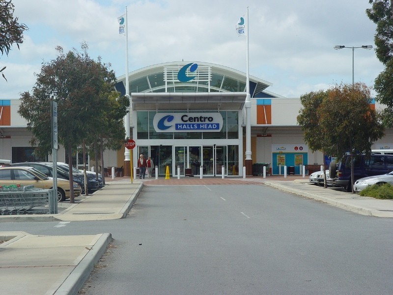 56 Peelwood Parade, Halls Head WA 6210