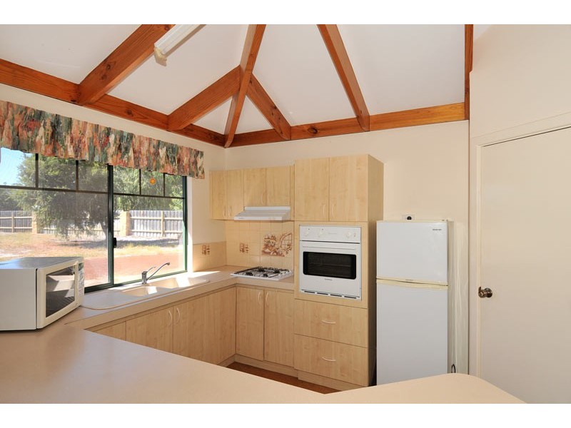 31 Honeytree Place, Falcon WA 6210