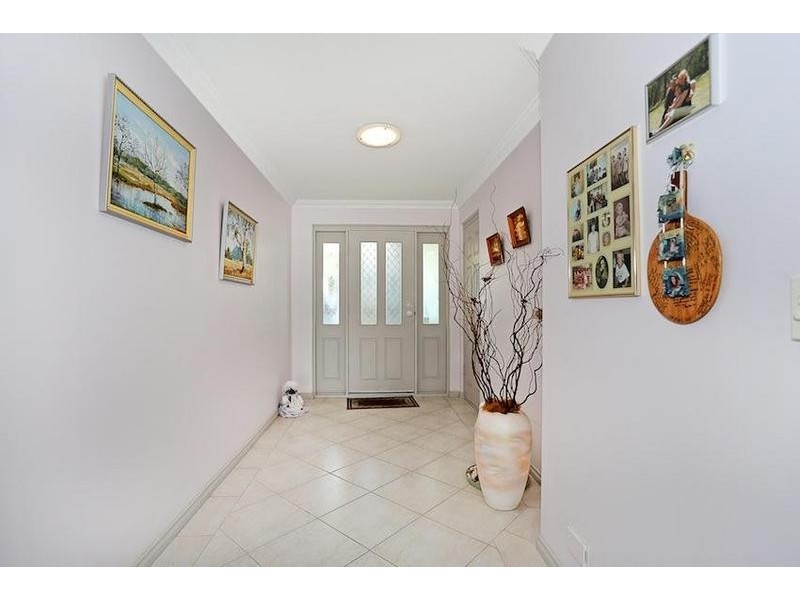 15 Ashburton Court, Dudley Park WA 6210