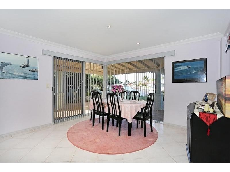 15 Ashburton Court, Dudley Park WA 6210