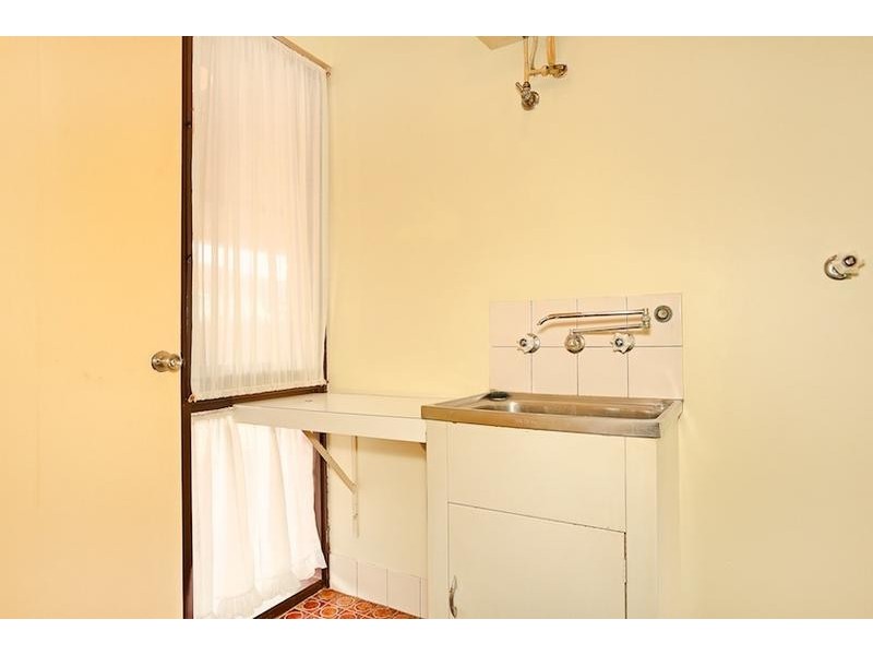 2/35 Creery Street, Dudley Park WA 6210