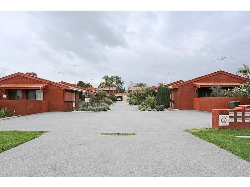 2/35 Creery Street, Dudley Park WA 6210