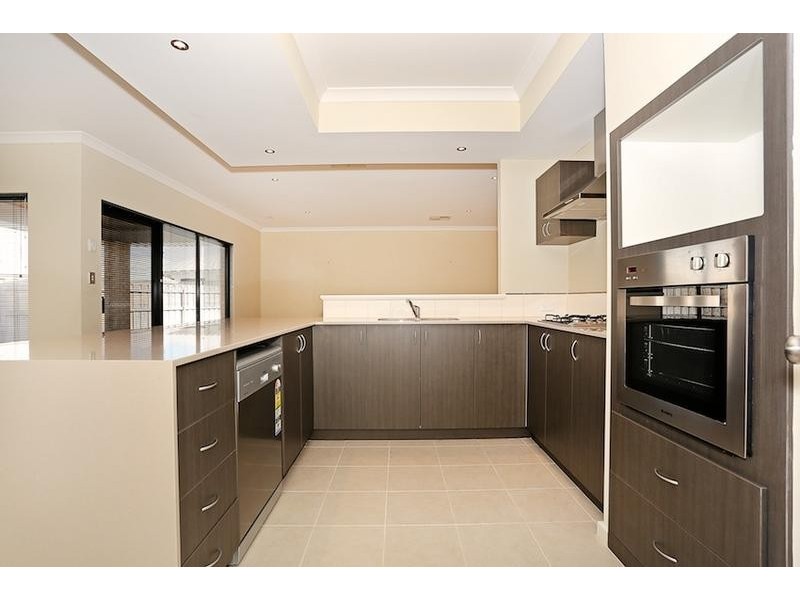 59 Karon Vista, Halls Head WA 6210