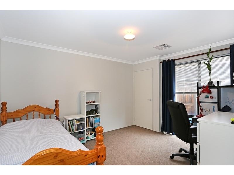 21 Karon Vista, Halls Head WA 6210