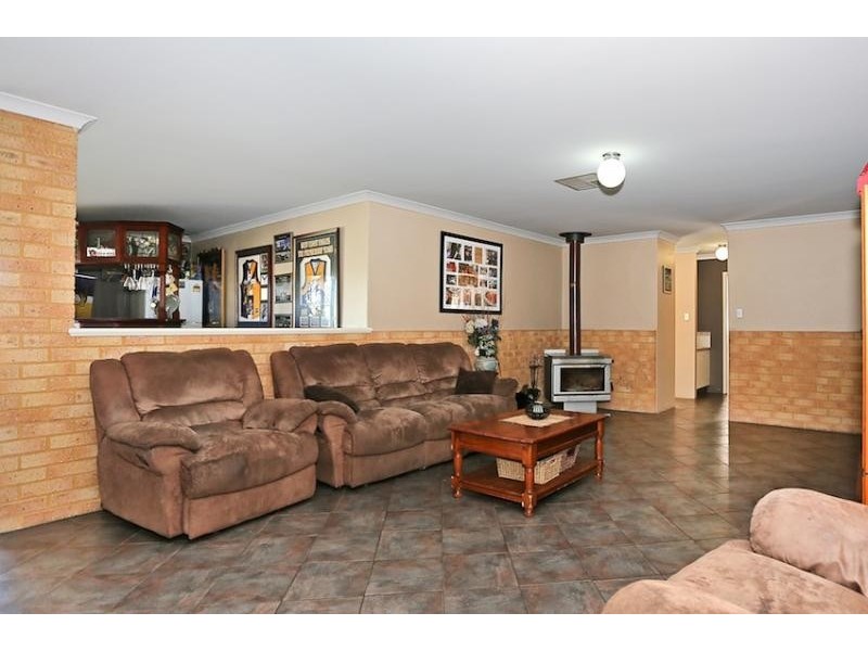 507 Dunkerton Rd, Barragup WA 6209