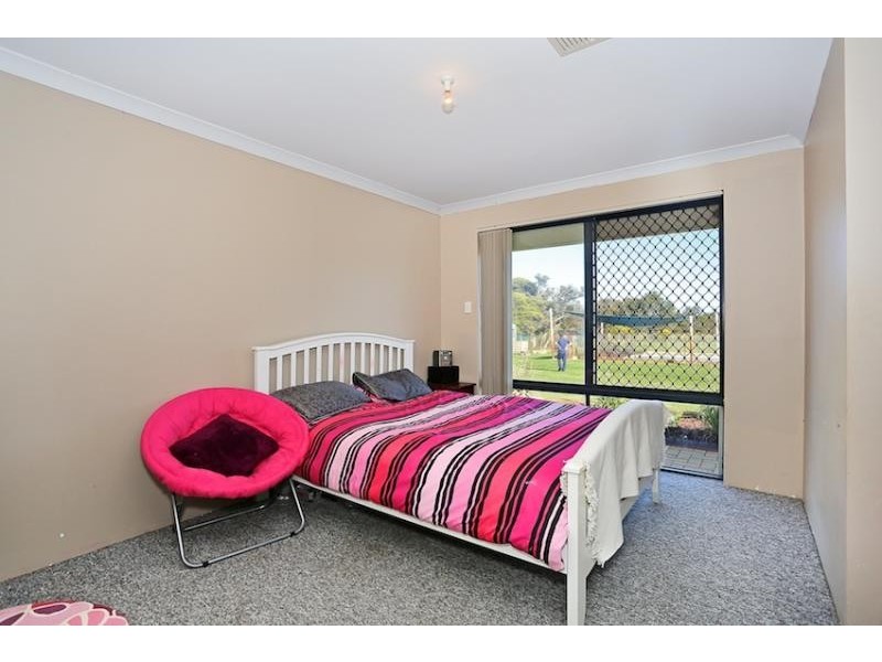 507 Dunkerton Rd, Barragup WA 6209