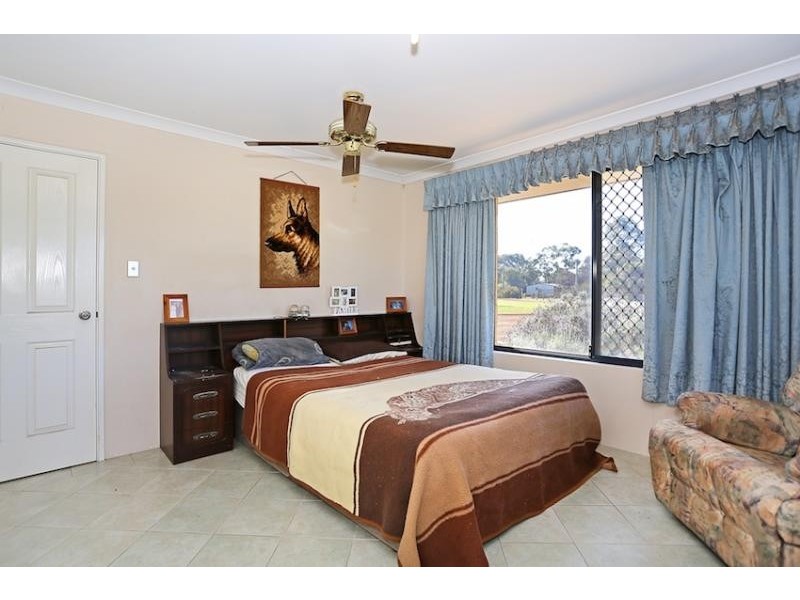 507 Dunkerton Rd, Barragup WA 6209