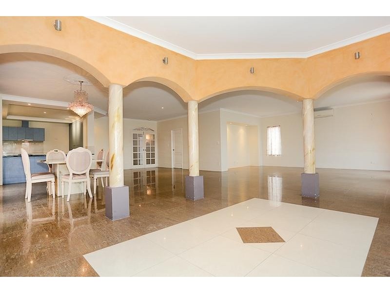 19 Voyager Close, Wannanup WA 6210