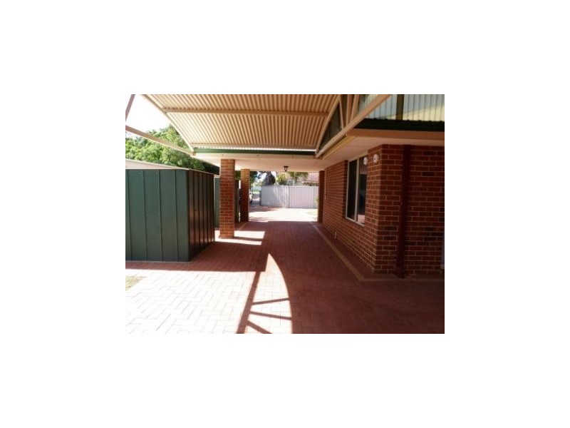 B/14 Cox Street, Mandurah WA 6210