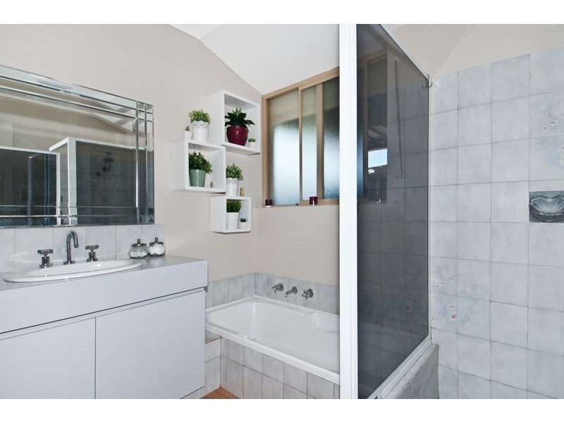 5A Foster Road, Coodanup WA 6210