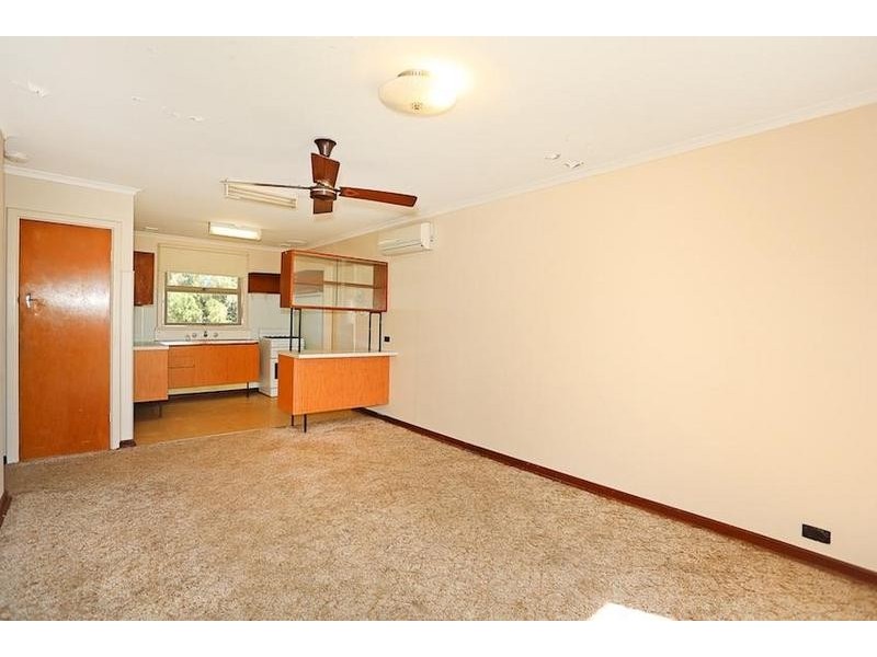 5 Baroy Street, Falcon WA 6210